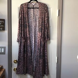 LuLaRoe Small Pink Animal print Sarah